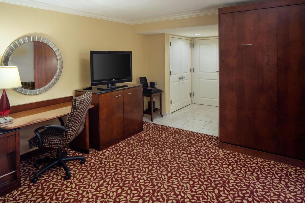 Indianapolis Marriott East Hotel Eksteriør billede