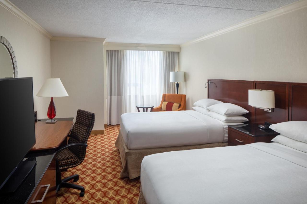 Indianapolis Marriott East Hotel Eksteriør billede