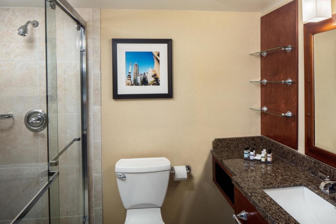 Indianapolis Marriott East Hotel Eksteriør billede