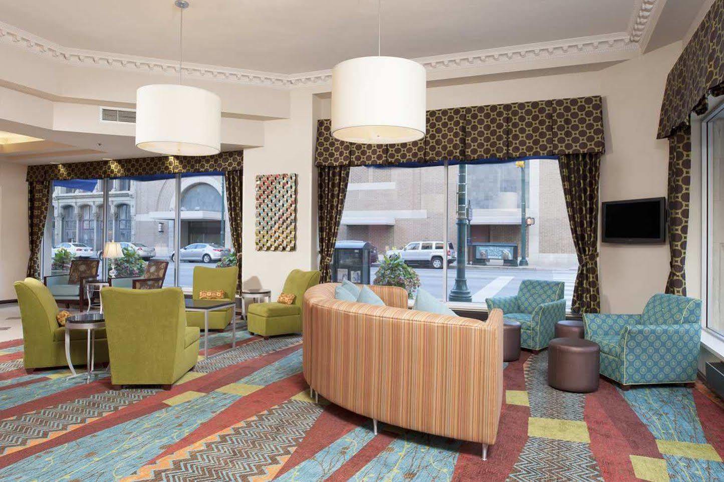 Indianapolis Marriott East Hotel Eksteriør billede
