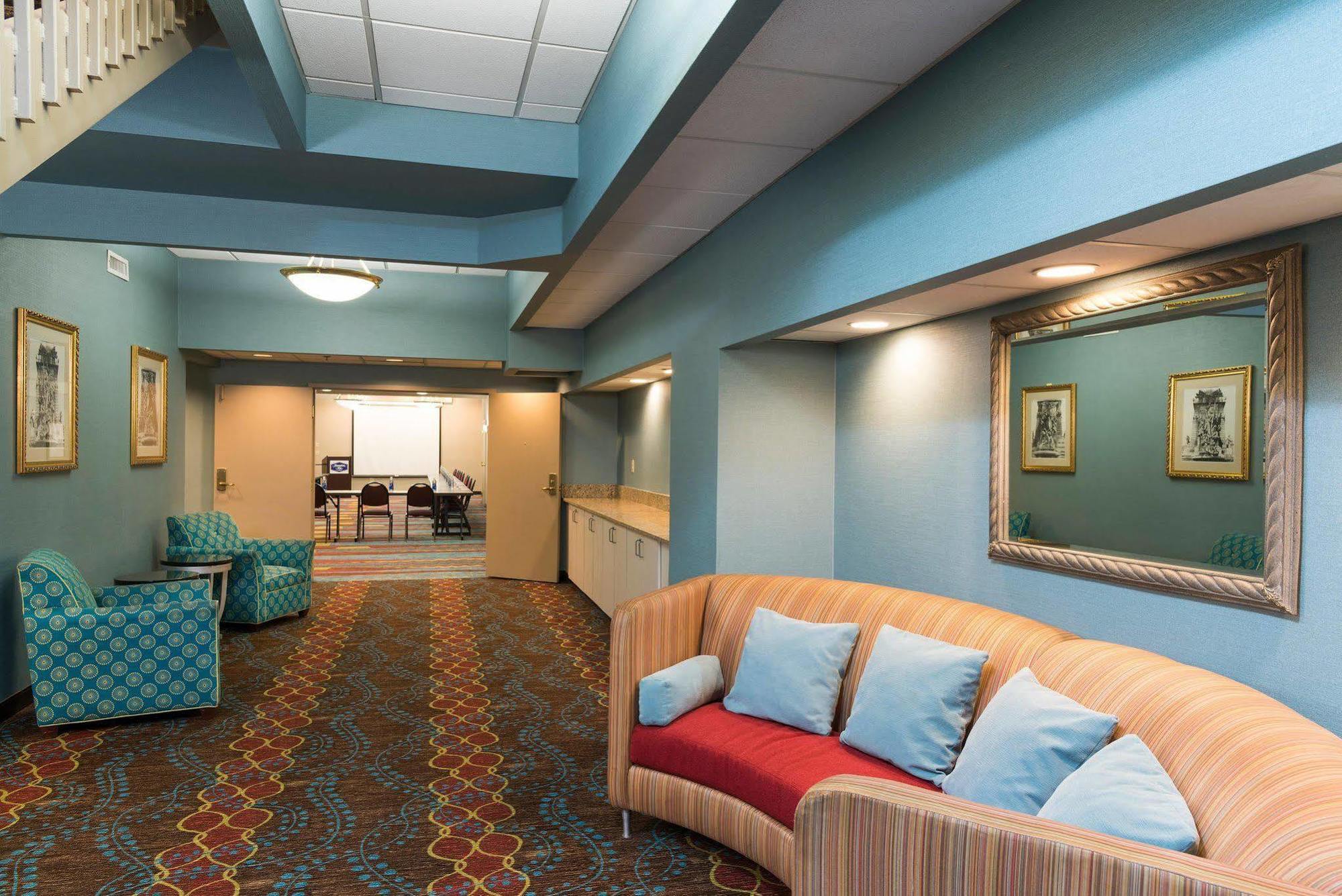 Indianapolis Marriott East Hotel Eksteriør billede