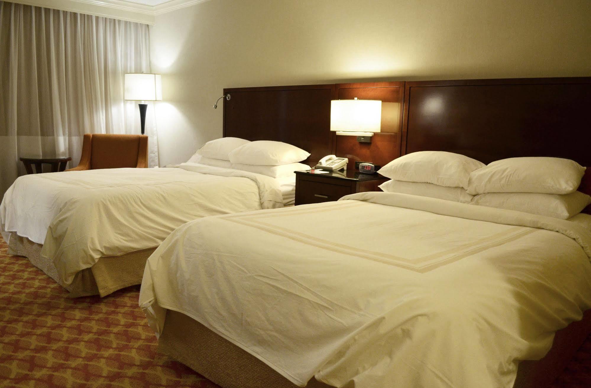 Indianapolis Marriott East Hotel Eksteriør billede
